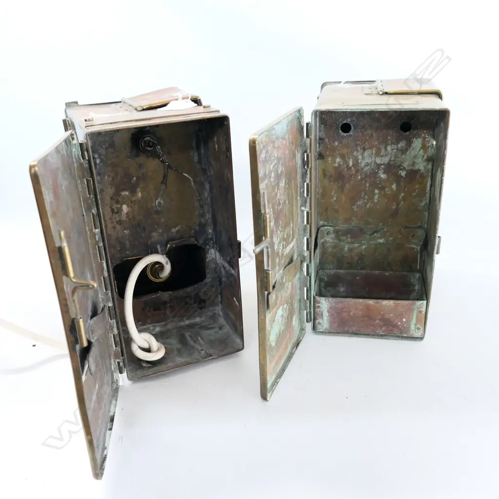 WWII BRASS CASED MORSE CODE SIGNALLING LAMP (BATTERY REPLACED w 240v WIRING) + ANOTHER Image 1++